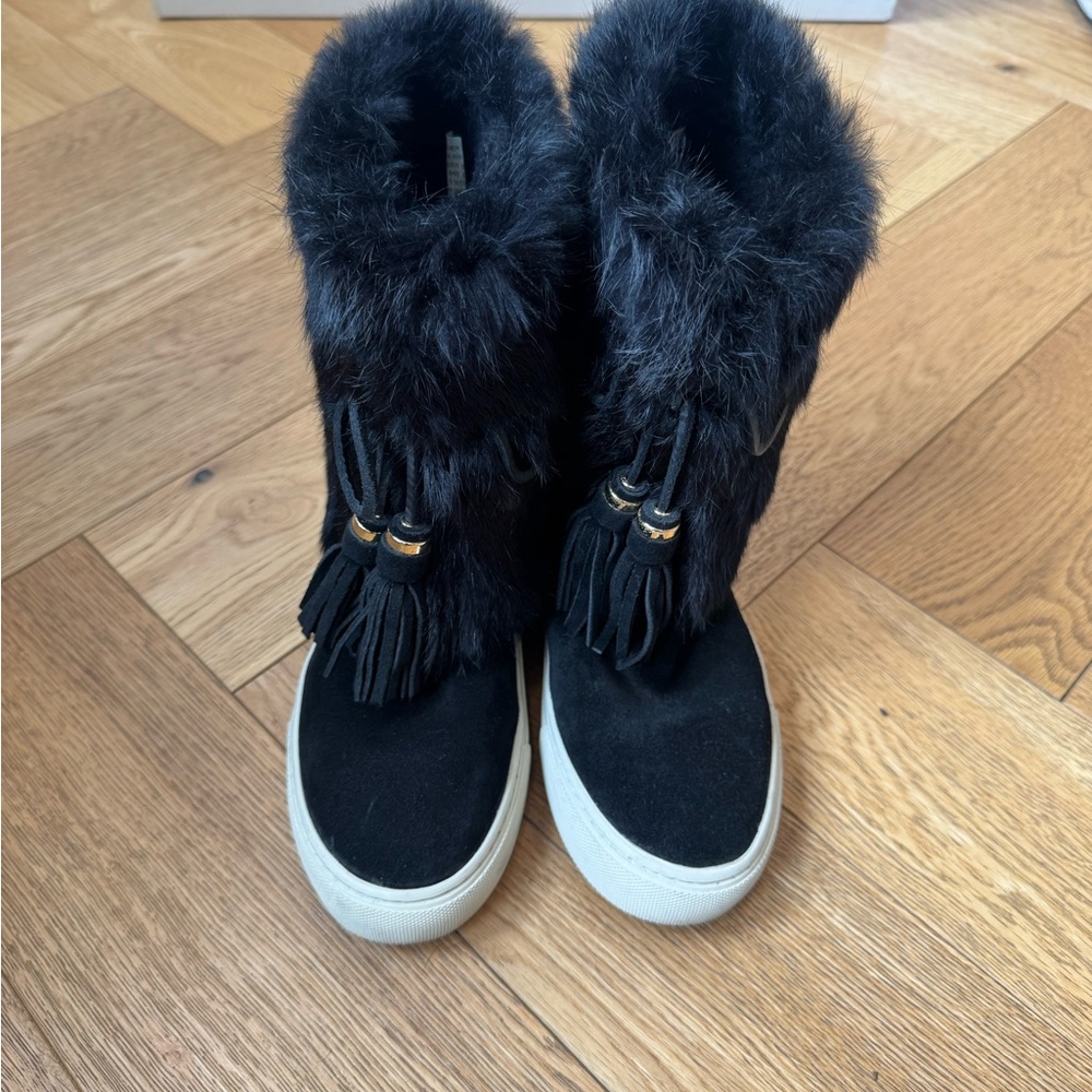 Tory Burch Black Ankle Boots with Fur and Tassels